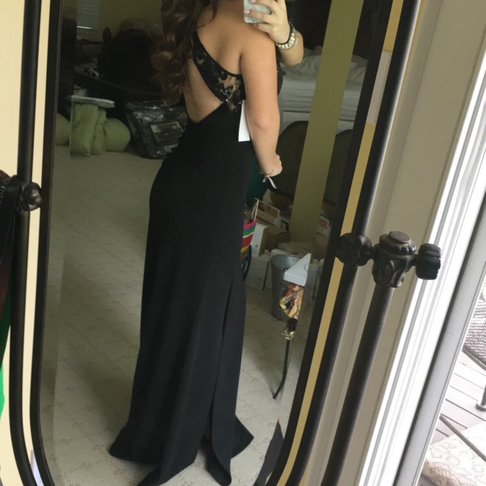 Long black prom dress